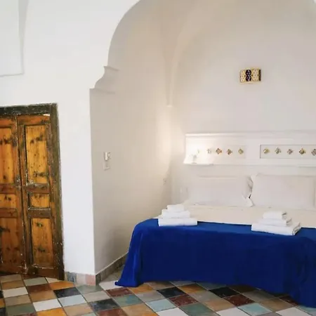 Domus Magistri *